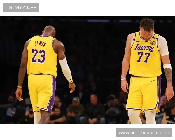 雷迪克分析湖人防守问题：因惧怕突破站位迟疑